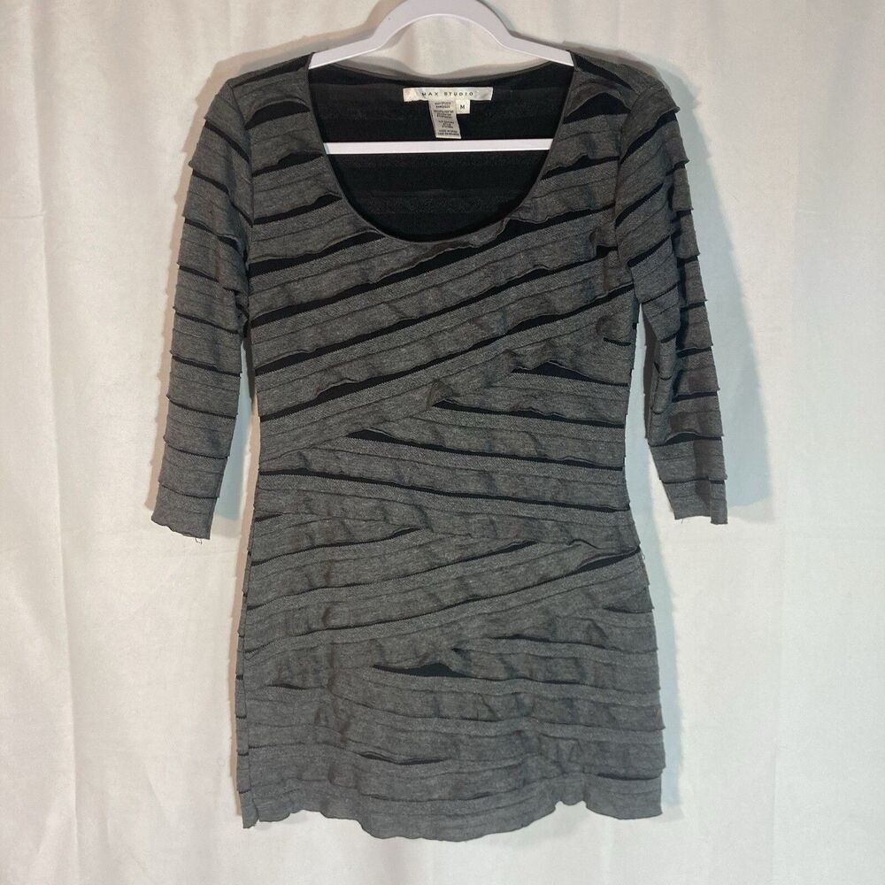 MAX STUDIO gray black tiered 3/4 sleeve scoop neck top S